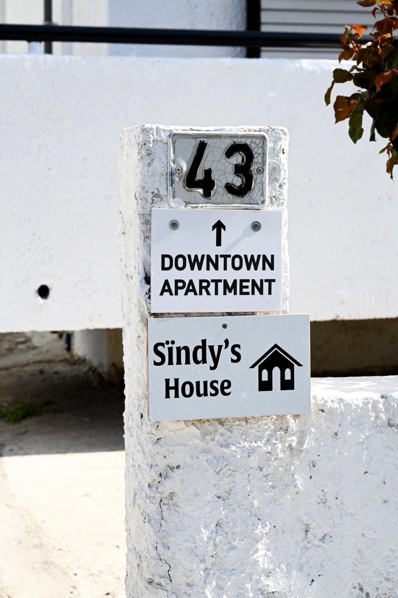 Appartamento Sindy'S House Ampavris Esterno foto